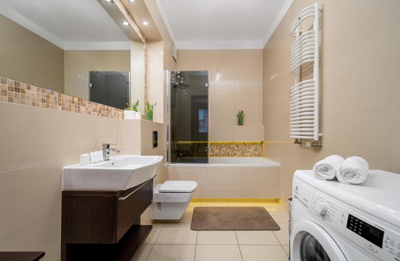 Apart D&K Free Parking Grojecka 194 Apartment Warsawa Bagian luar foto